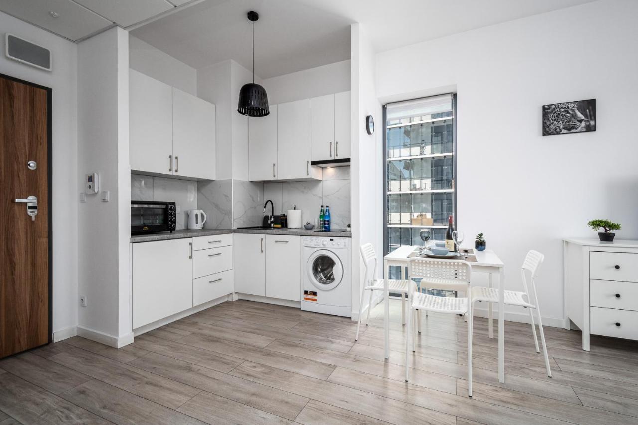 Ferienwohnung Apartament Ks Wola Prymasa 407 Warschau Exterior foto